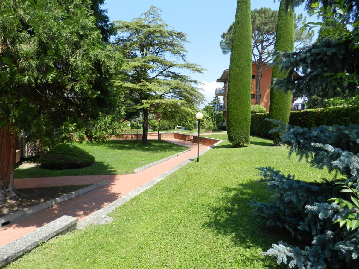 Al Girasole Apartment Peschiera del Garda Exterior photo
